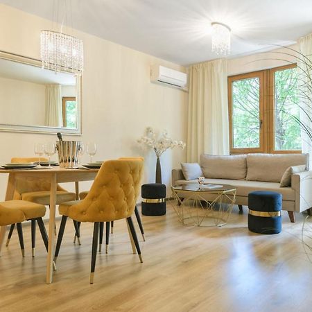 Мarelis Luxe Port Apartment Varna Ngoại thất bức ảnh