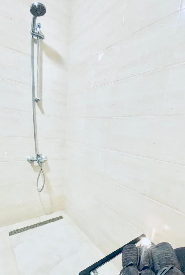 Мarelis Luxe Port Apartment Varna Ngoại thất bức ảnh