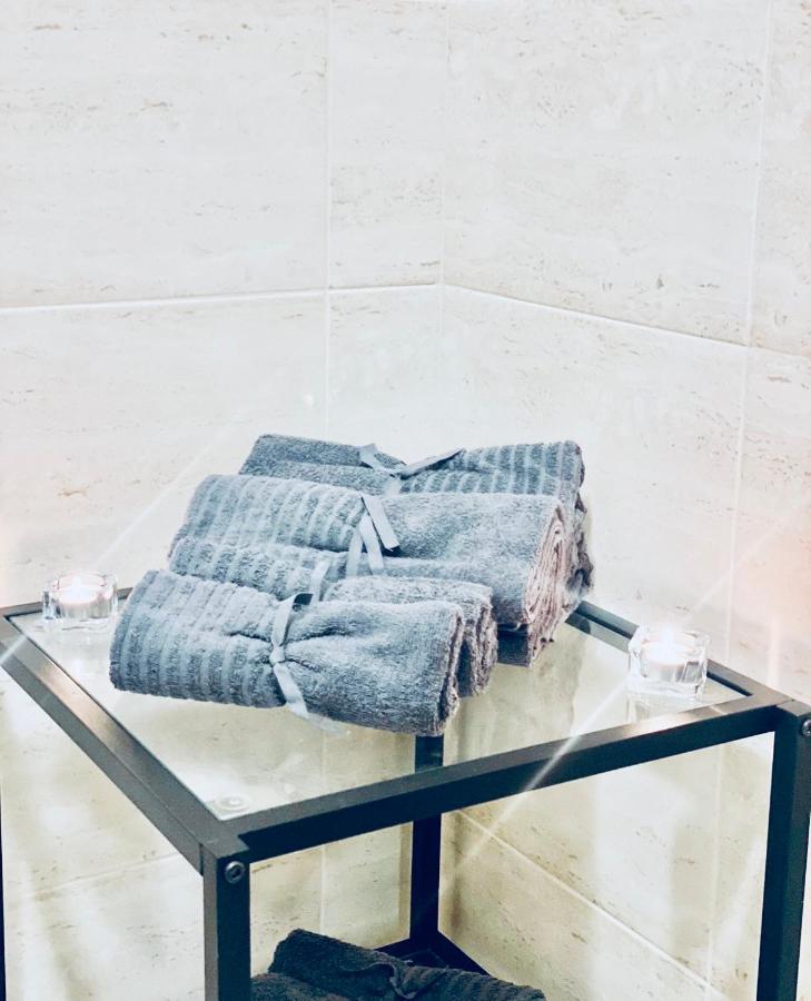 Мarelis Luxe Port Apartment Varna Ngoại thất bức ảnh