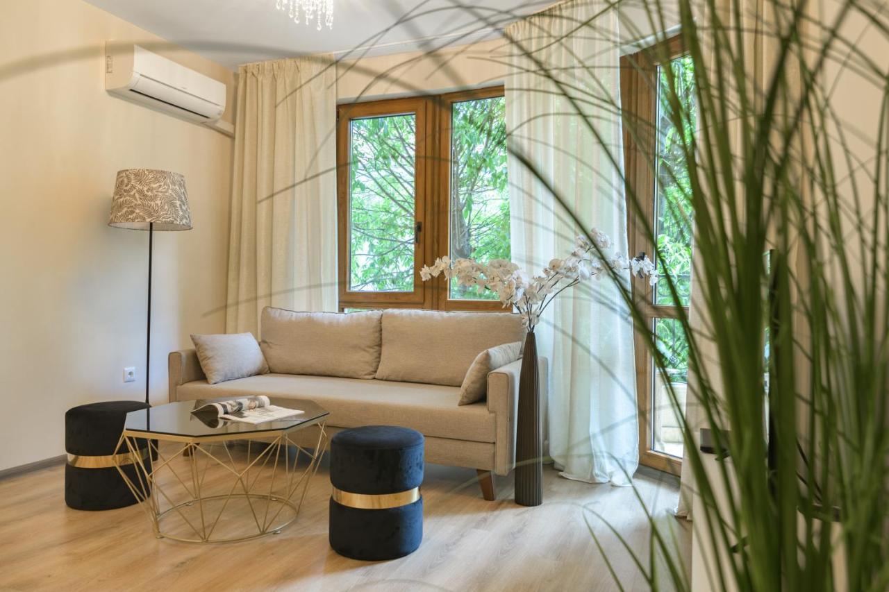 Мarelis Luxe Port Apartment Varna Ngoại thất bức ảnh