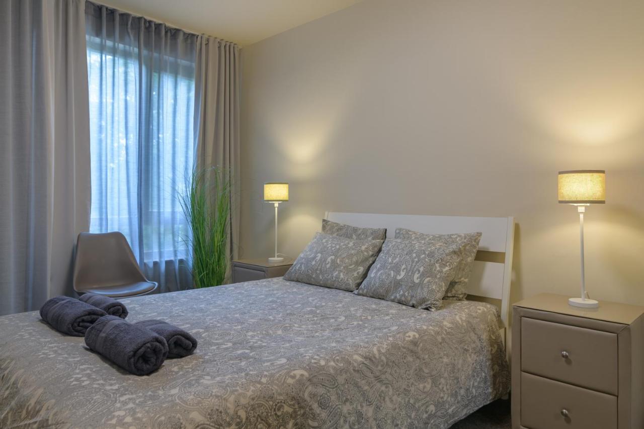 Мarelis Luxe Port Apartment Varna Ngoại thất bức ảnh