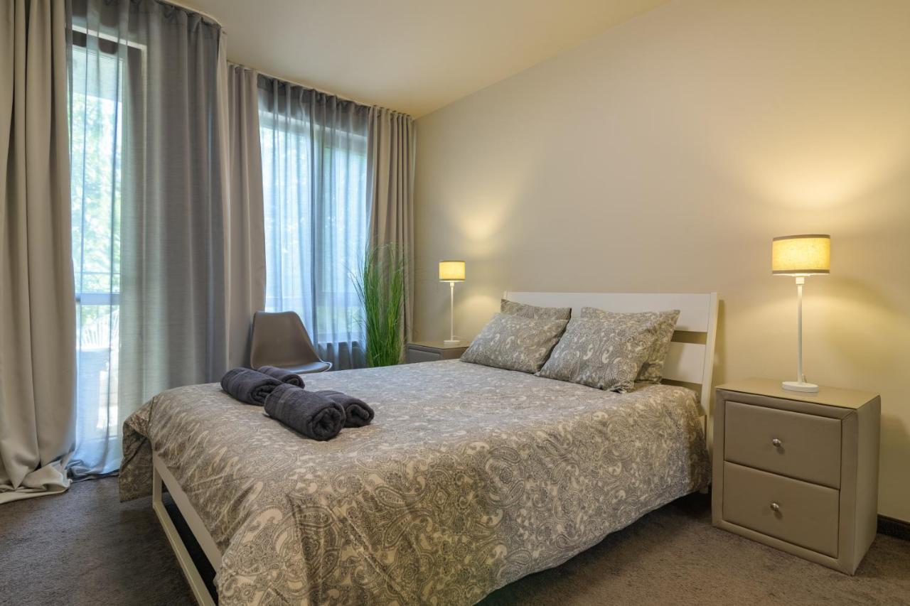 Мarelis Luxe Port Apartment Varna Ngoại thất bức ảnh